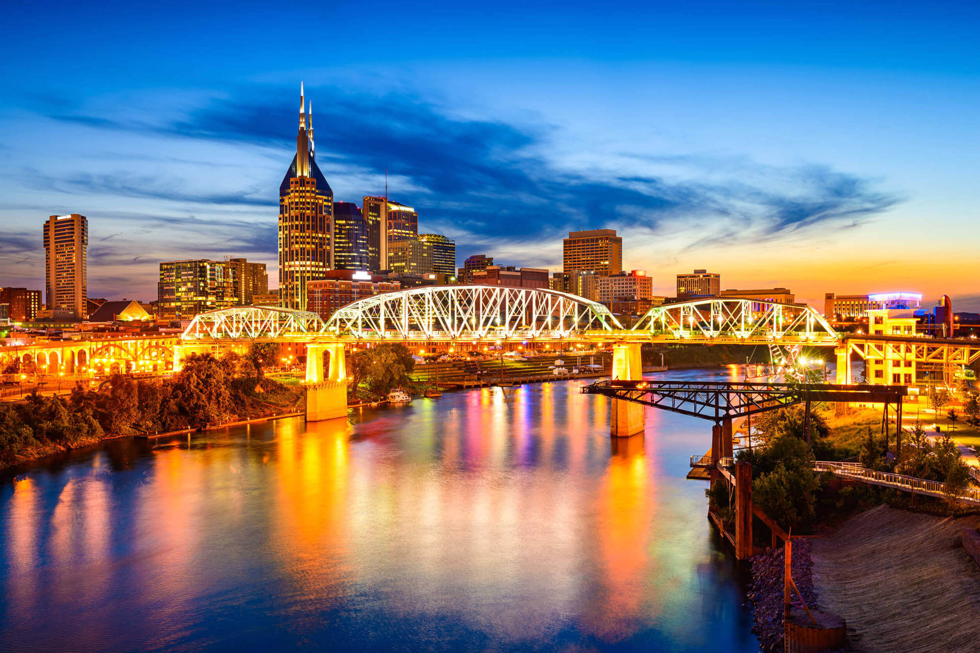 Nashville, Tennessee downtown city skyline